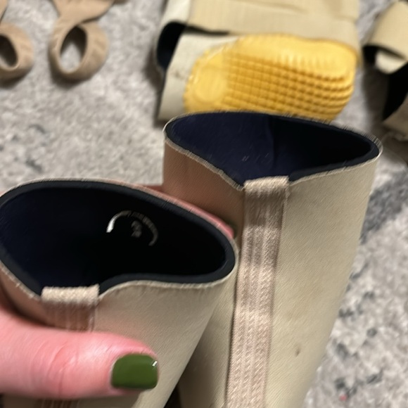 Tuli’s heel cups and X Braces - Picture 4 of 9